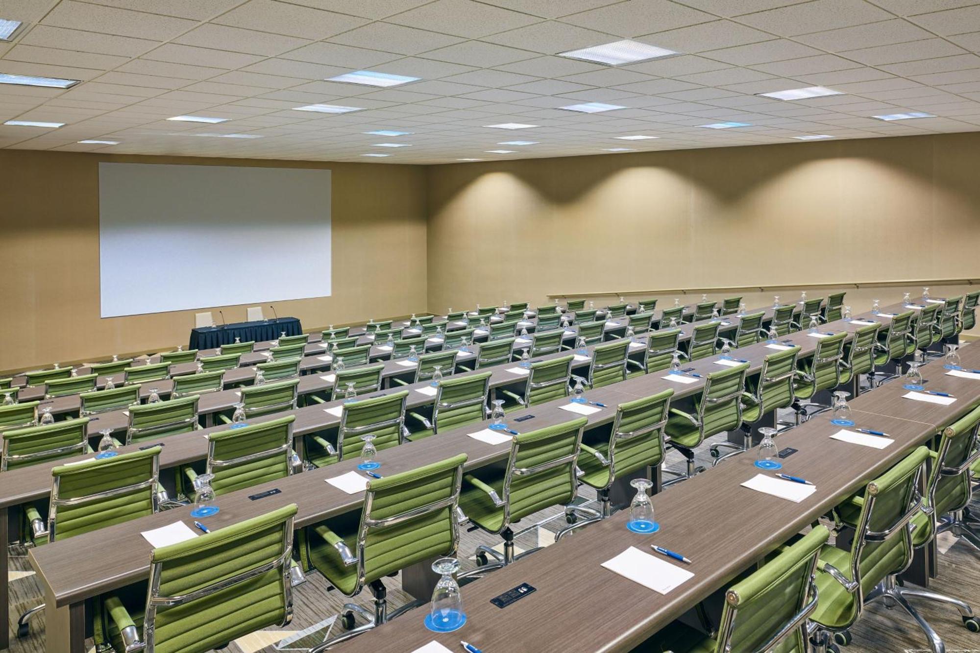 Sheraton Tucson Hotel & Suites Экстерьер фото