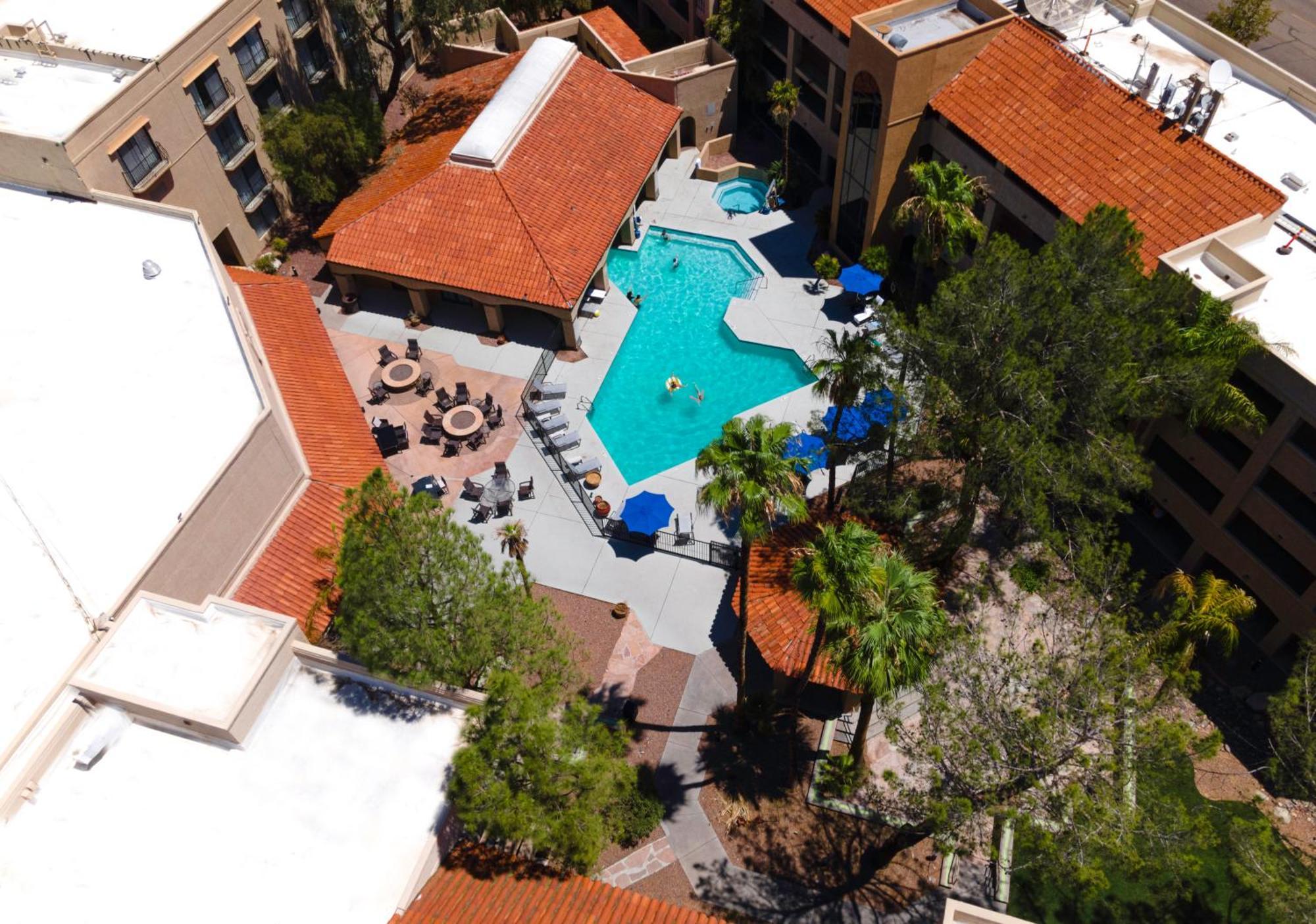 Sheraton Tucson Hotel & Suites Экстерьер фото